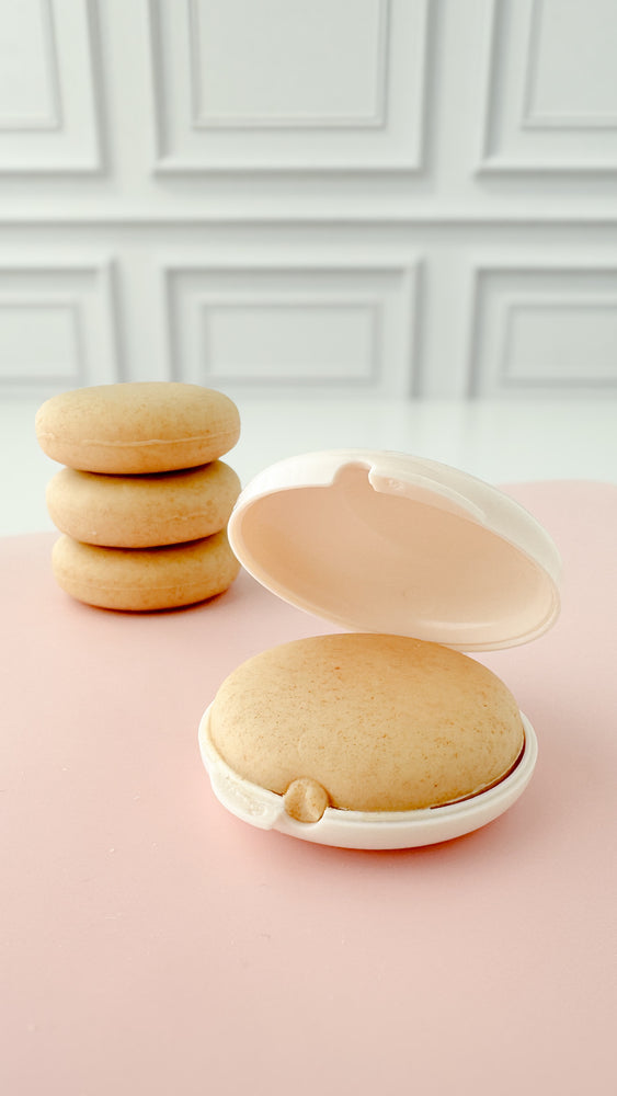 Disc Cake Pop Mold with Air Vent & Stick Guide