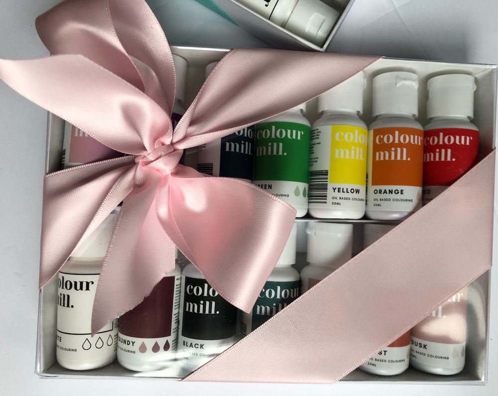 Baker's Gift Set - Colour Mill Oil Based Colouring - 14 Colour Starter kit
